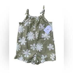 Little Co. NWT Size 3T Linen Blend Floral Romper